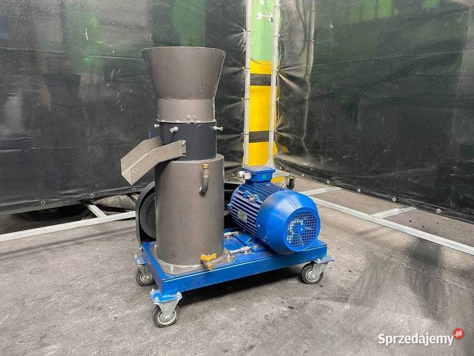 OKAZJA Powystawowa peleciarka DR200 o mocy 75 kW Pozostałe