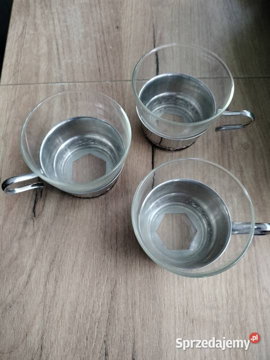 Trzy filiżanki z metalowymi uchwytami zestaw Choszczno
