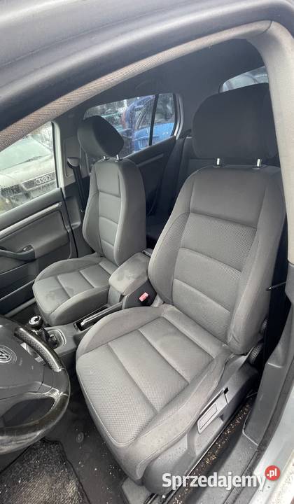 Vw Golf V 16 FSI BLP HBM LA7W Na Części Rok produkcji 2004 łódzkie Piotrków Trybunalski sprzedam