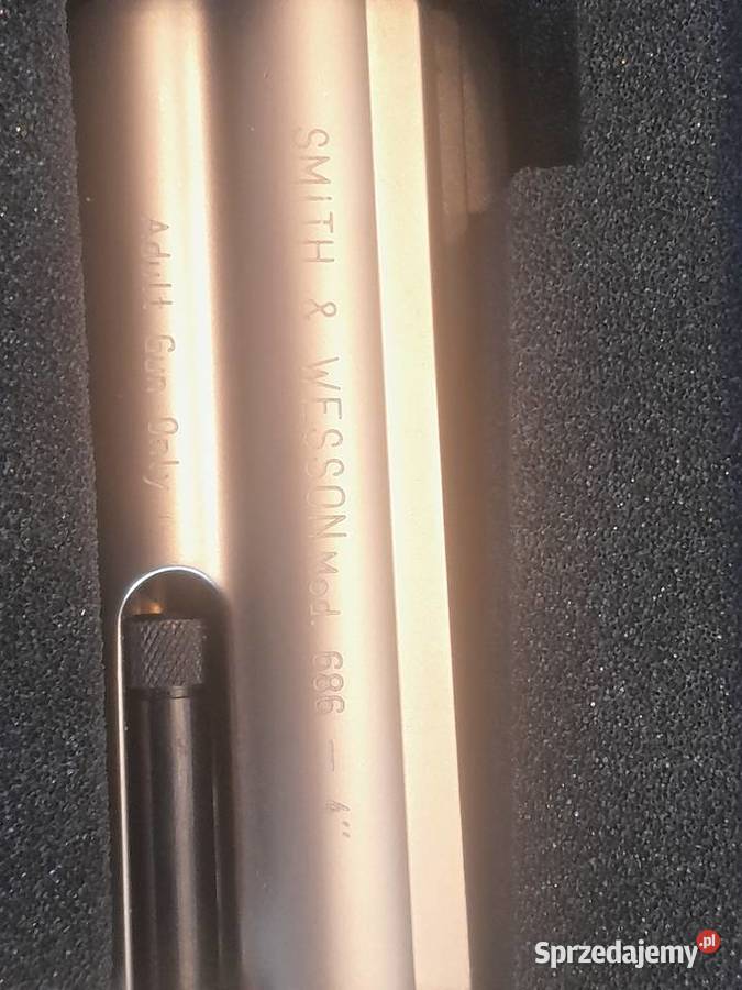 Rewolwer co2 SW 6864 kal 45 Umarex