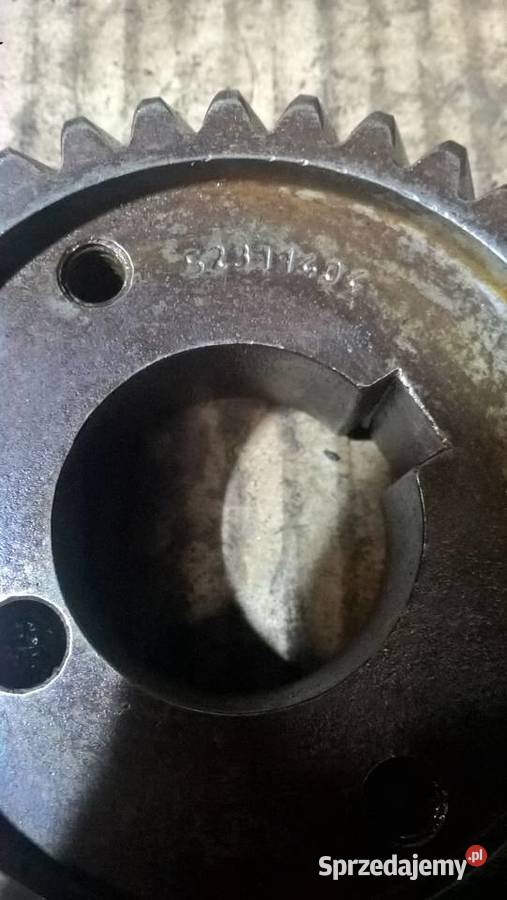 Koło zębate s 231 małe ciągnik sam