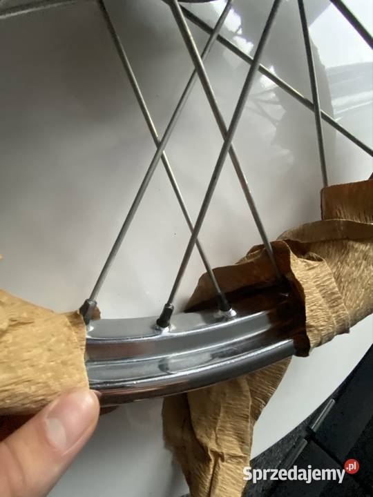 Koło nowe 19 komar ogar PRL epoka Tuchola