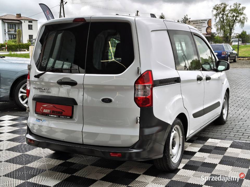Ford Transit Courier 2016r ZADBANY Zarszyn