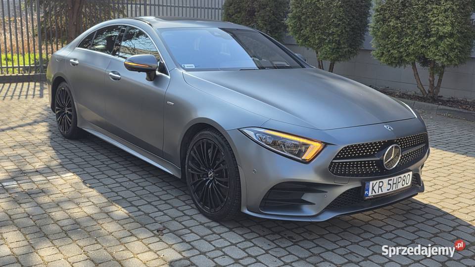 Syndyk sprzeda samochód osobowy marki Mercedes benzyna małopolskie