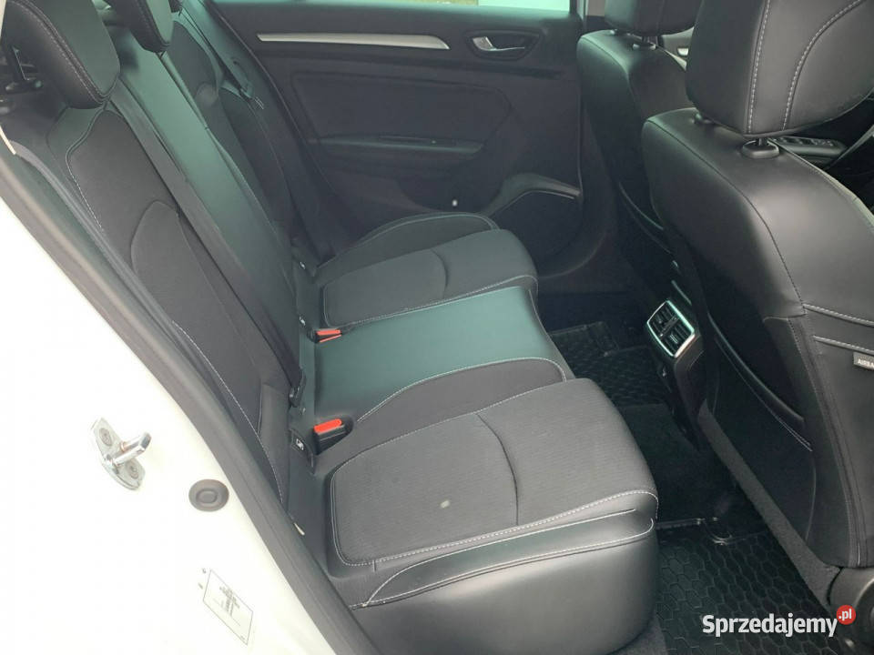 Renault Megane Zarejestrowany 15 BlueDCI 115 EDC światła przeciwmgielne Baranowo