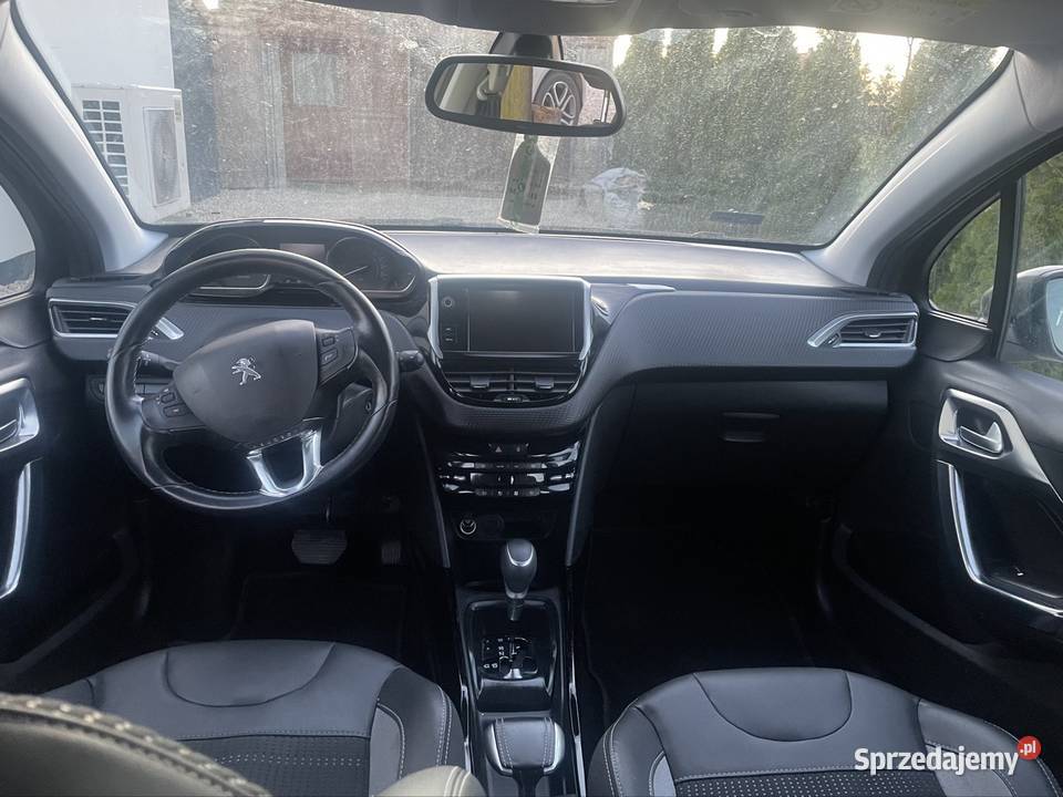 Sprzedam peugeot 2008 2016 110KM Kielce sprzedam
