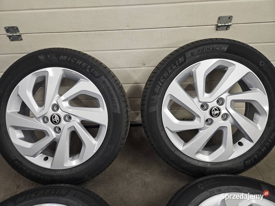 4x100 R17 Koła Toyota Aygo X Yaris Suzuki Swift Samochodowe