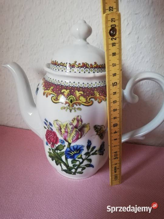 Porcelana Seltmann Weiden dzbanek z motylem Gorlice