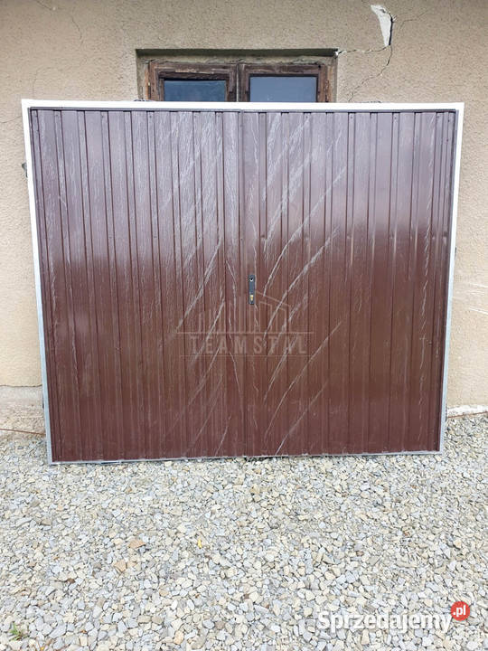 Bramy garażowe na wymiar dwuskrzydłowe ocieplone Ogród dolnośląskie Legnica sprzedam