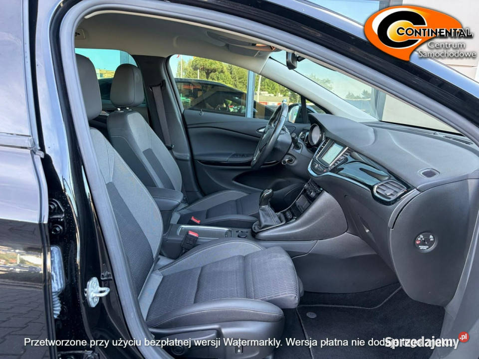 Opel Astra Sports Tourer Bogate wyposażenie L benzyna Żory