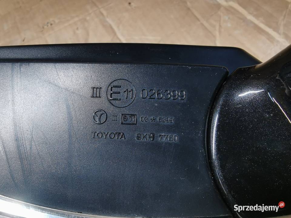 Lusterko lewe lh toyota Avensis t27 0914 9 pin Rok produkcji 2010 Sieraków