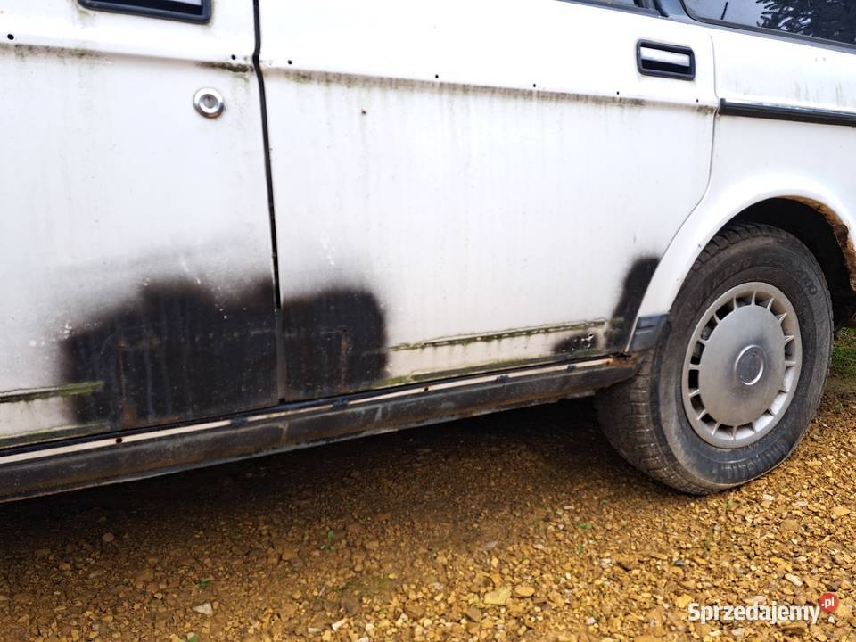 Volvo 240 drzwi białe osobowe Jerzmanowice