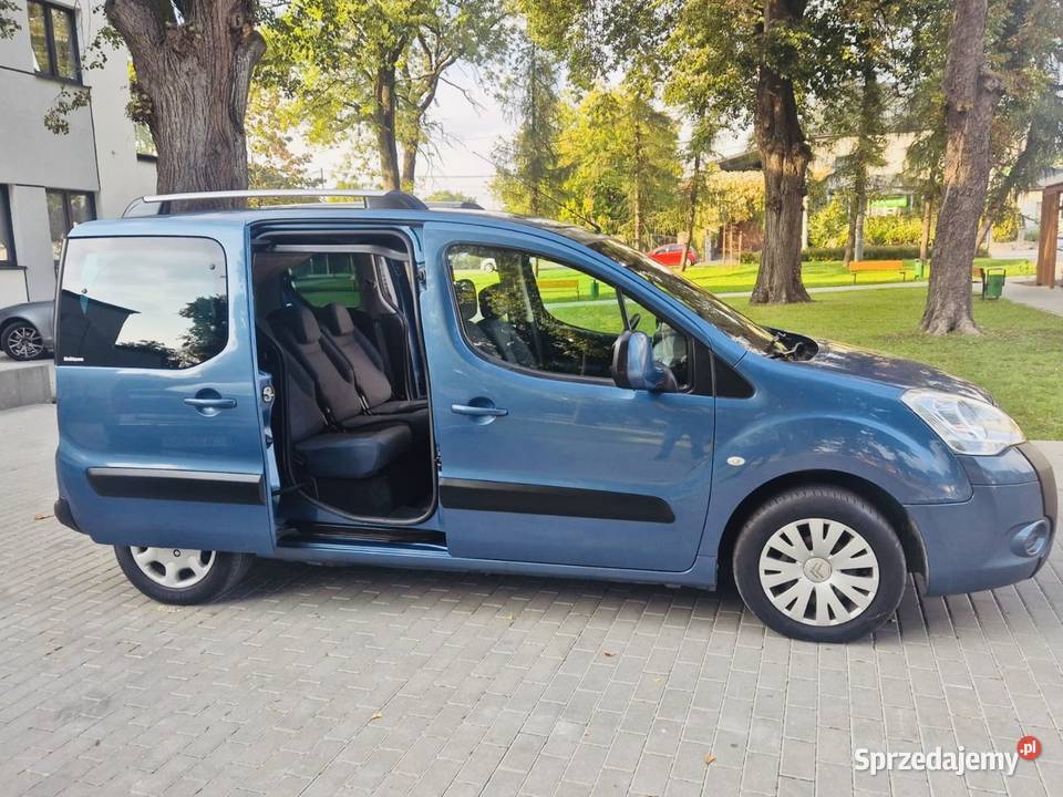 Citroen Berlingo 16 GAZ WERSJA XTR HAK PIĘKNY 1600cm3 Izbica Kujawska sprzedam