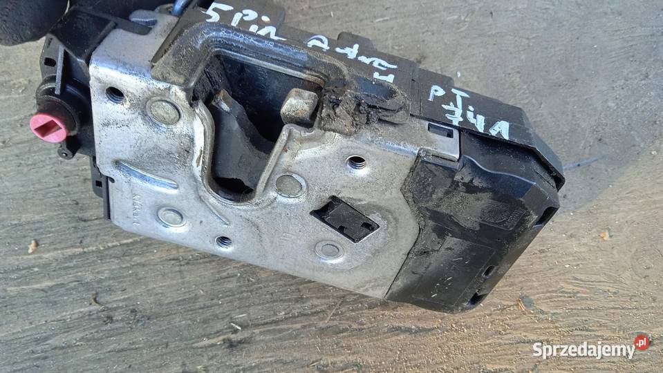 OPEL ASTRA H FL KOMBI ZAMEK DRZWI TYŁ PRAWY 5PIN Zbierkowo sprzedam
