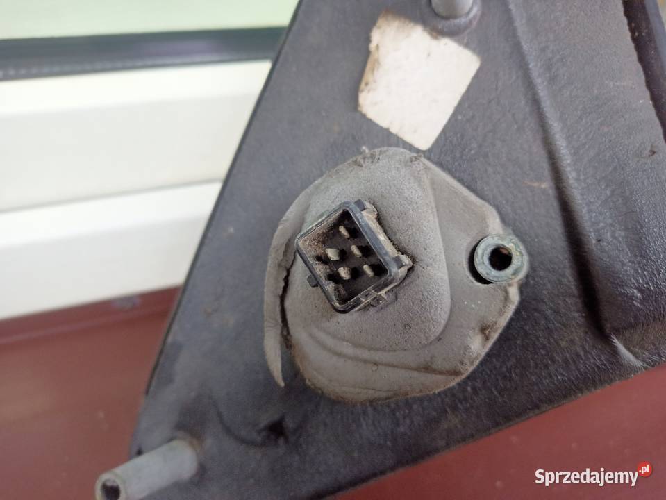 Ford Mondeo MK1 MK2 lusterko zewnętrzne prawe osobowe Sieradz