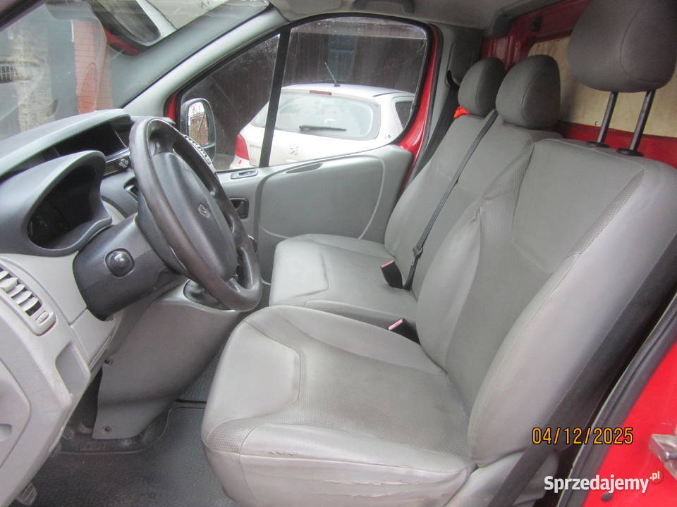 trafic ładny w b stanie wyposażony nieuszkodzony Renault Łowicz sprzedam