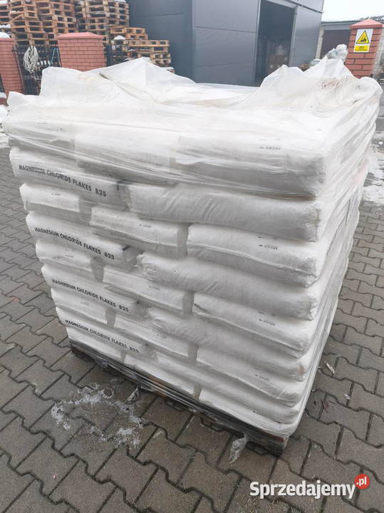 Chlorek magnezu płatki worek 25 na śnieg i lód Kłobuck