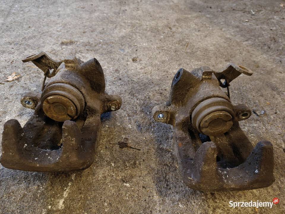 Peugeot 407 C5 zaciski hamulcowe tylne osobowe lubelskie sprzedam