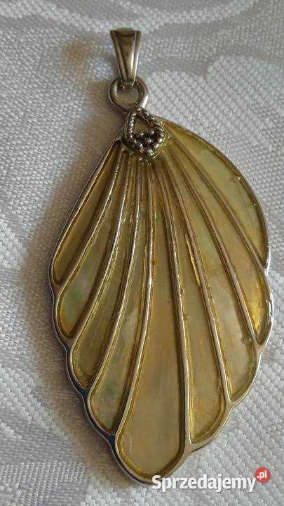 SREBRZONY MEDALION W KSZTAŁCIE LIŚCIA wielkopolskie Piła