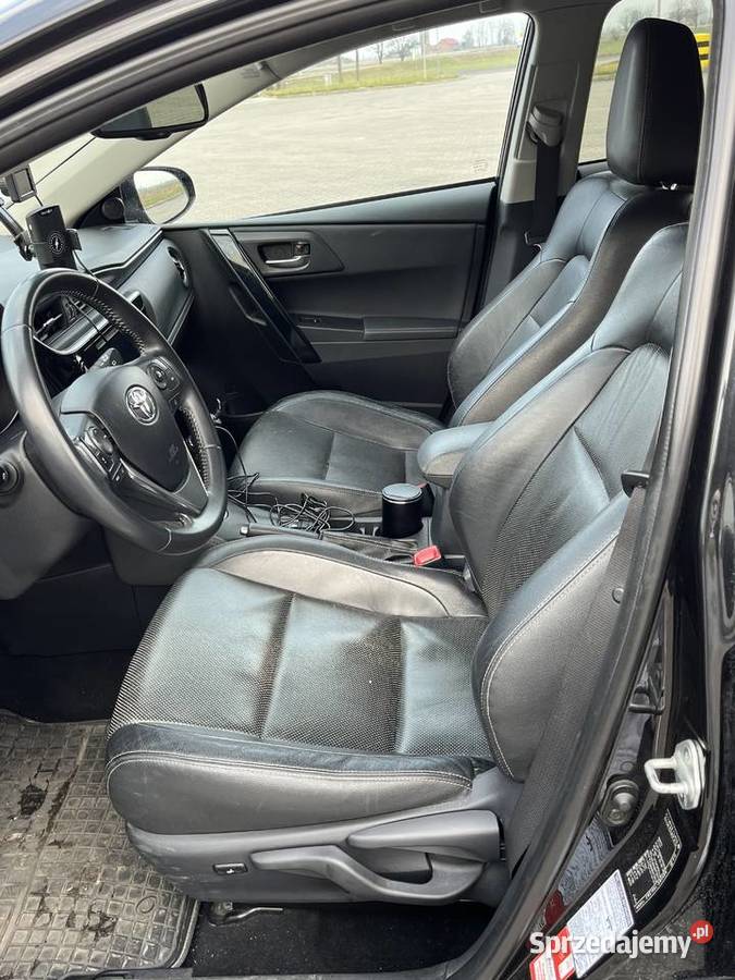 Toyota Auris 18 HSD 136 Prestige Hybrid Władysławów sprzedam