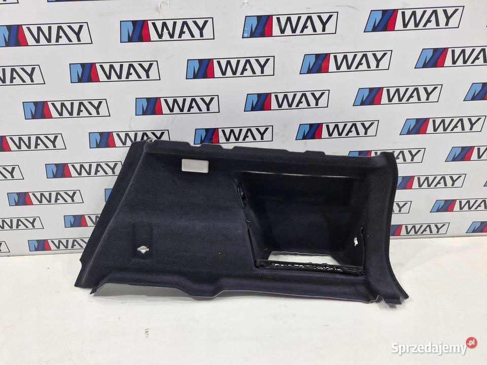 BMW X1 F48 BOCZEK BAGAŻNIKA PRAWY TAPICERKA