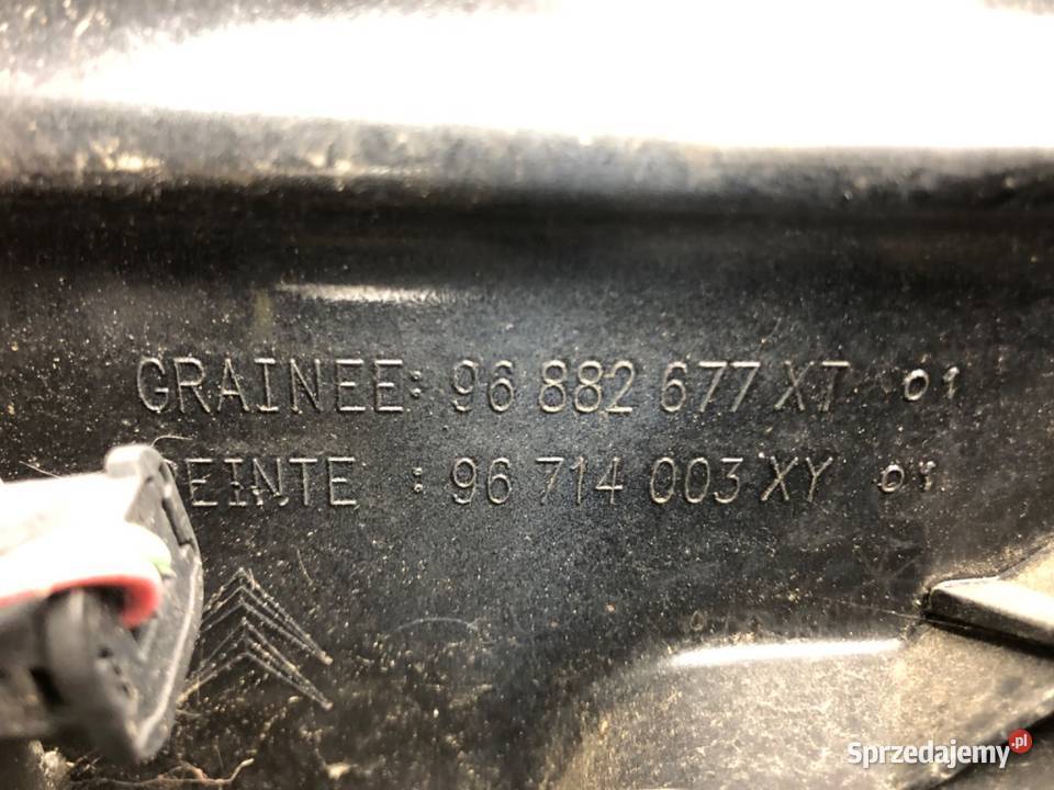 ŚWIATŁO STOP SPOILER CITROEN C4 II Hatchback