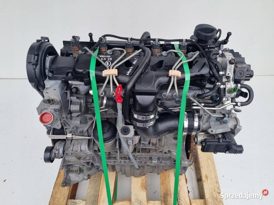 SILNIK KOMPLET Volvo V70 III 24 D DIESEL 163