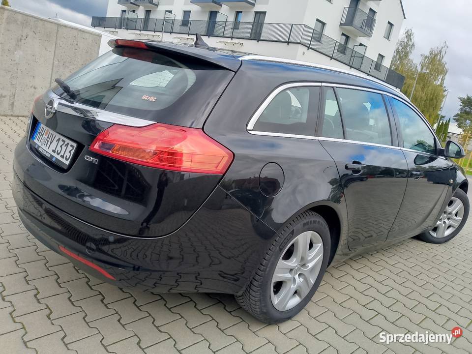 Opel Insignia Sports Tourer sprowadzony Swarzędz