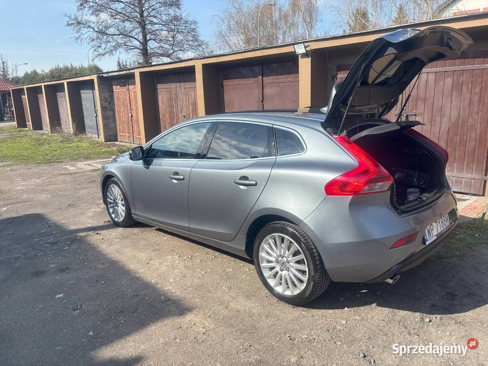 Sprzedam VOLVO v40 Płock