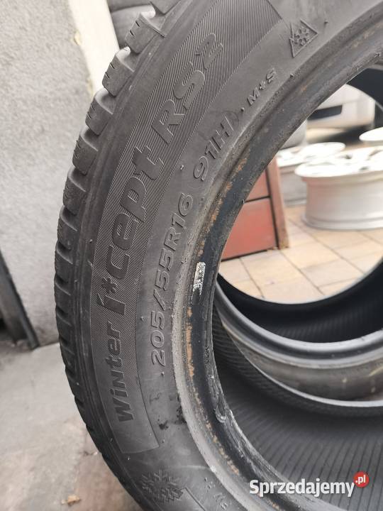 Opony zimowe hankook winter icept rs2 205 55 R16 55 Nisko