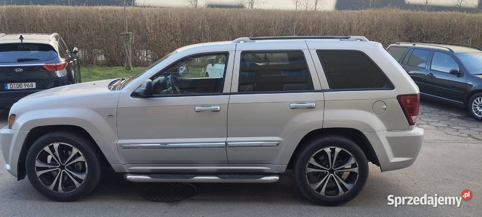 Jeep grand Cherokee 3 7GAZ pakiet STR zadbany do Gdańsk