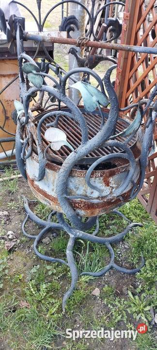 Grill kuty węglowy Pyzdry