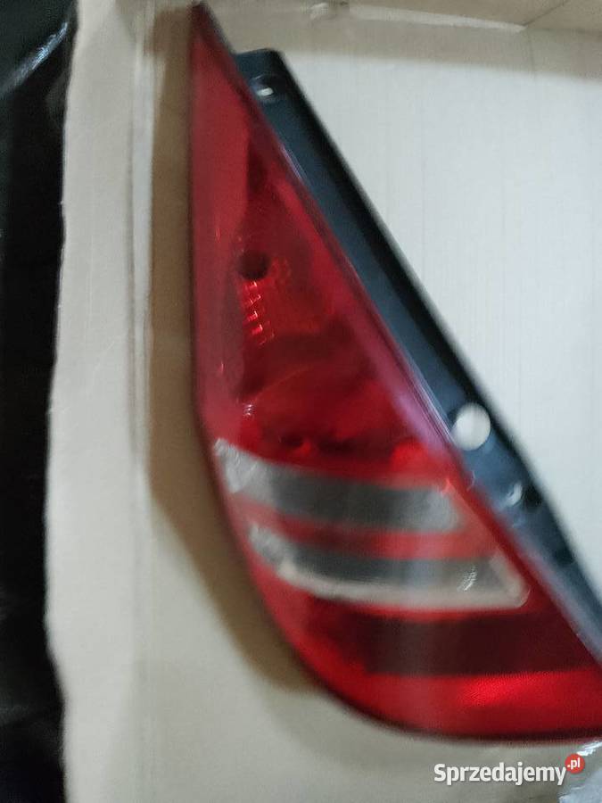 Lampa tył tylna lewa Hyundai I30 I HB osobowe małopolskie Niwka