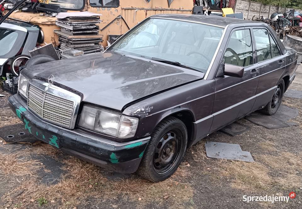 Mercedes 190 W201 1991 Wyspawany do ukończenia 2000cm3