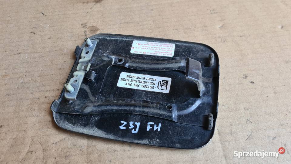 Suzuki Ignis FH 0003klapka wlewu paliwa kolor Legnica