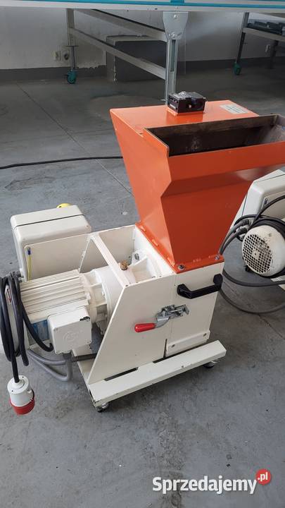 Młyn do tworzyw sztucznych młynek stanowiskowy