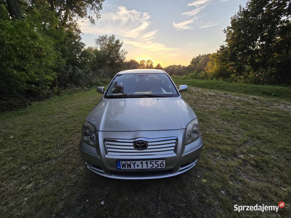 Toyota Avensis t25 20 D4D kupiony w polskim salonie Wyszków sprzedam
