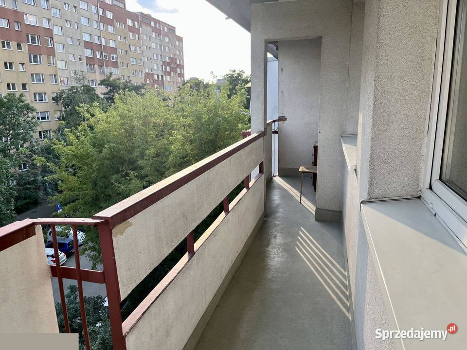 4 oddzielne pokoje osobna kuchnia balkon 3 piętra i więcej Popowice