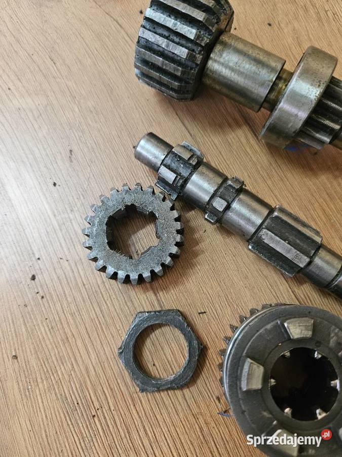 Skrzynia biegów Wsk 125 Bąk Lelek Kos Gil B3 Skrzynie biegów