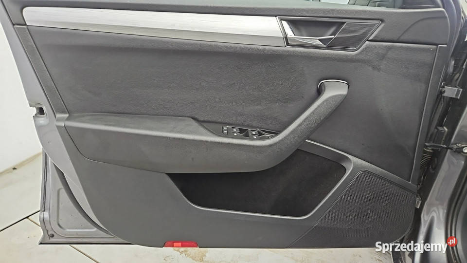 koda Superb 14 TSI PlugIn Hybrid Style DSG Z wspomaganie kierownicy