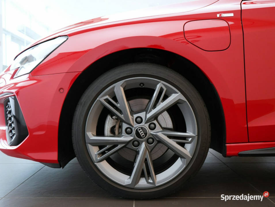 Audi A3 Sportback 40 TFSIe 204 Matrix Panorama 4/5 A3 Kielce
