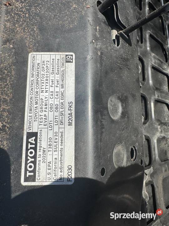 Maska Toyota Corolla Cross Chrząstowice