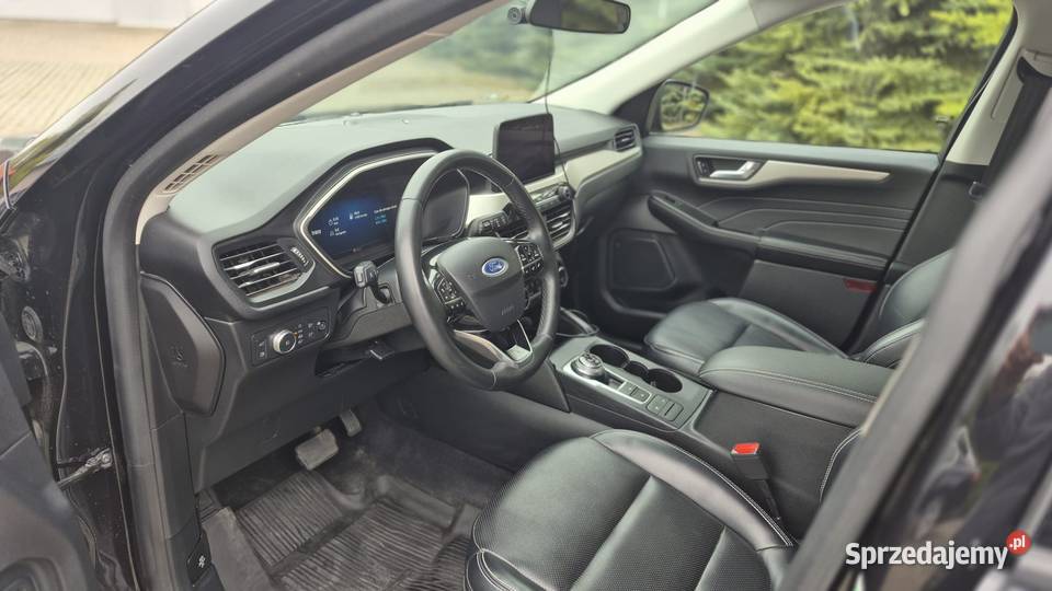Ford Escape 25 Plug in hybrid PHEV automatyczna