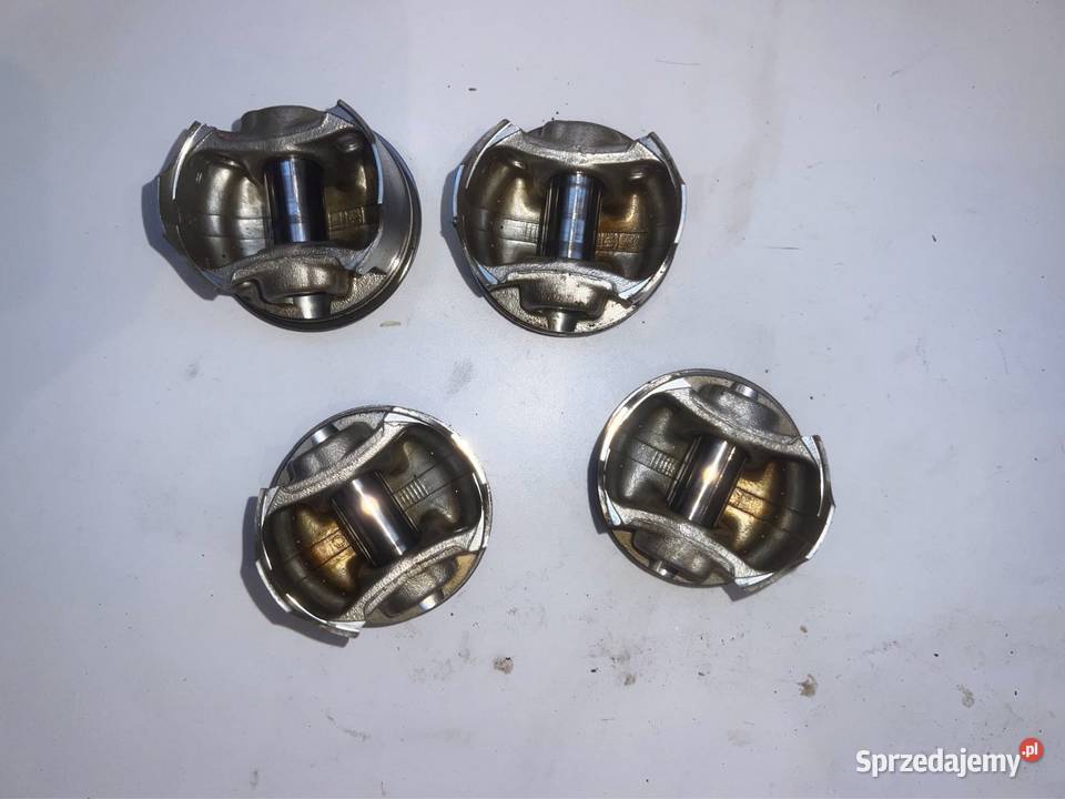 Tłoki komplet Honda CB 600 Hornet Ostrzeszów sprzedam