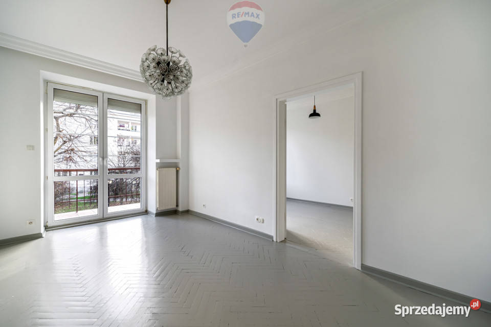 Metro kamienica malowaniu Warszawa