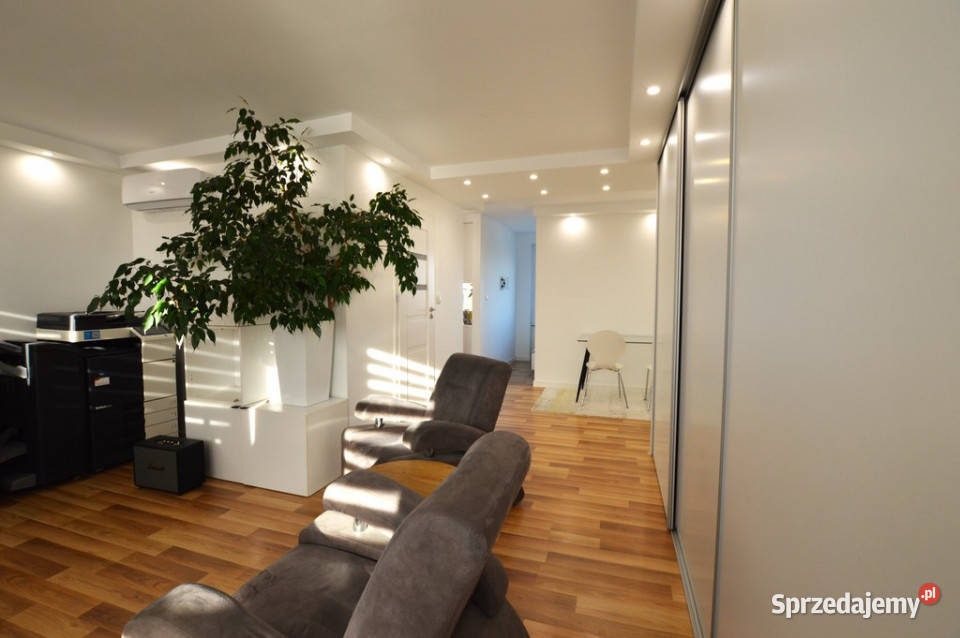 Mieszkanie 64 m2 z pięknym wiodkiem na miasto sprzedam