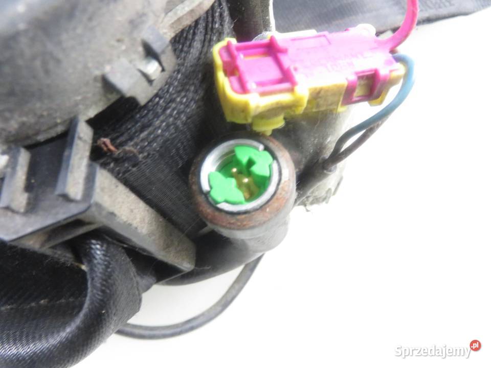 PAS PRAWY PRZEDNI VW FOX 5Z1 5Z3 5Z0857706A osobowe