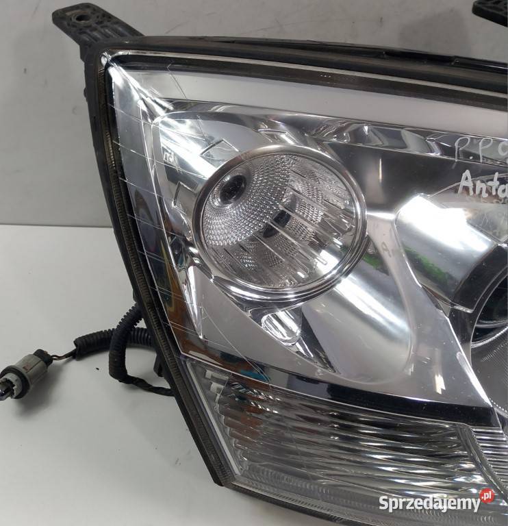 OPEL ANTARA LAMPA PRZÓD PRAWA SOCZEWKA XENON Zbierkowo