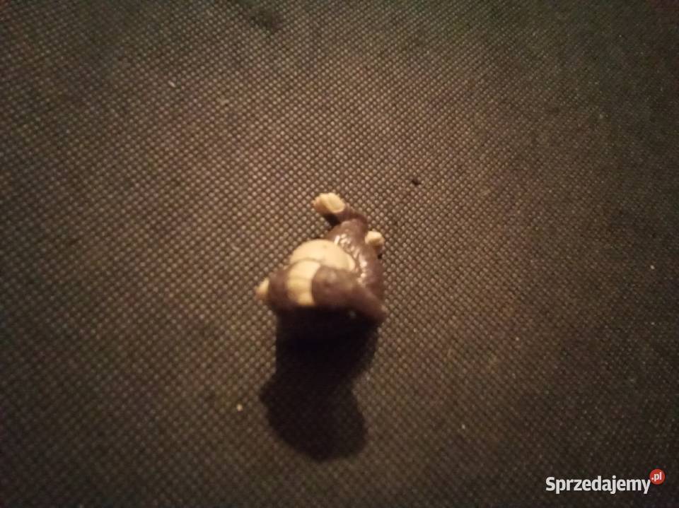 Małpka drapiąca się głowie Figurki mazowieckie Warszawa