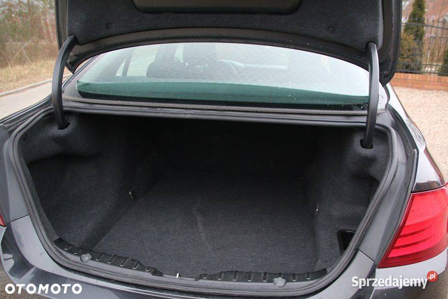 BMW F10 2011 20 wymianie rozrządu nieuszkodzony Warszawa sprzedam